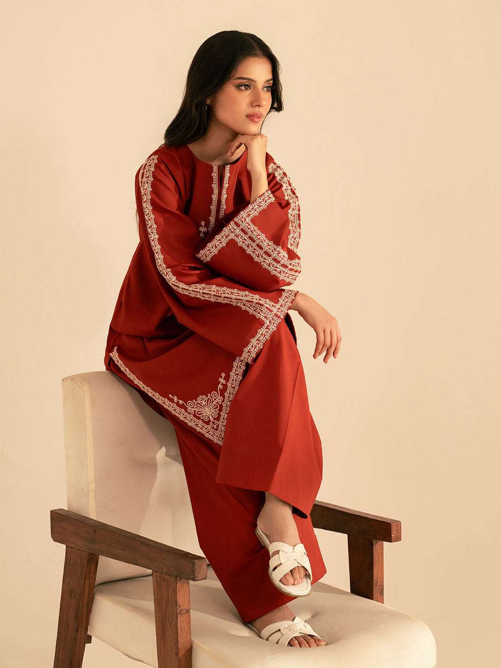 BATIK-2PC DHANAK EMBROIDRED SHIRT WITH DHANAK EMBROIDRED SLEEVES-BIC-121