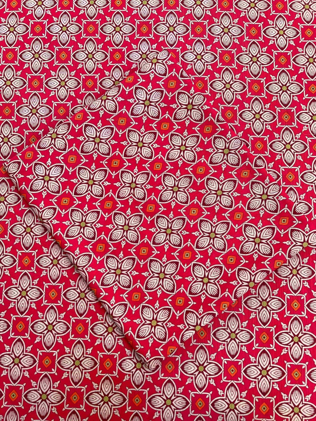 Khaddar Unstiched - Red base floral - 2pc winter printed suit