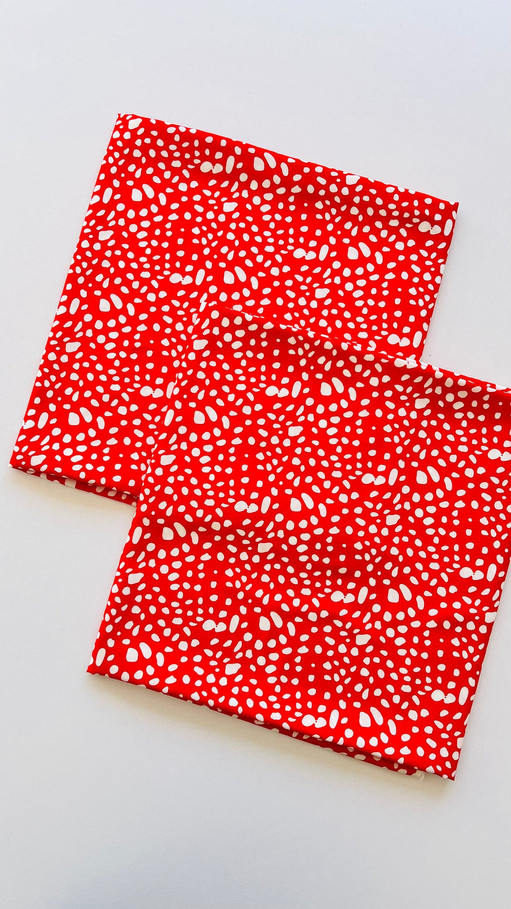 Red Colour Dotted design Linen 2pc Printed Suit