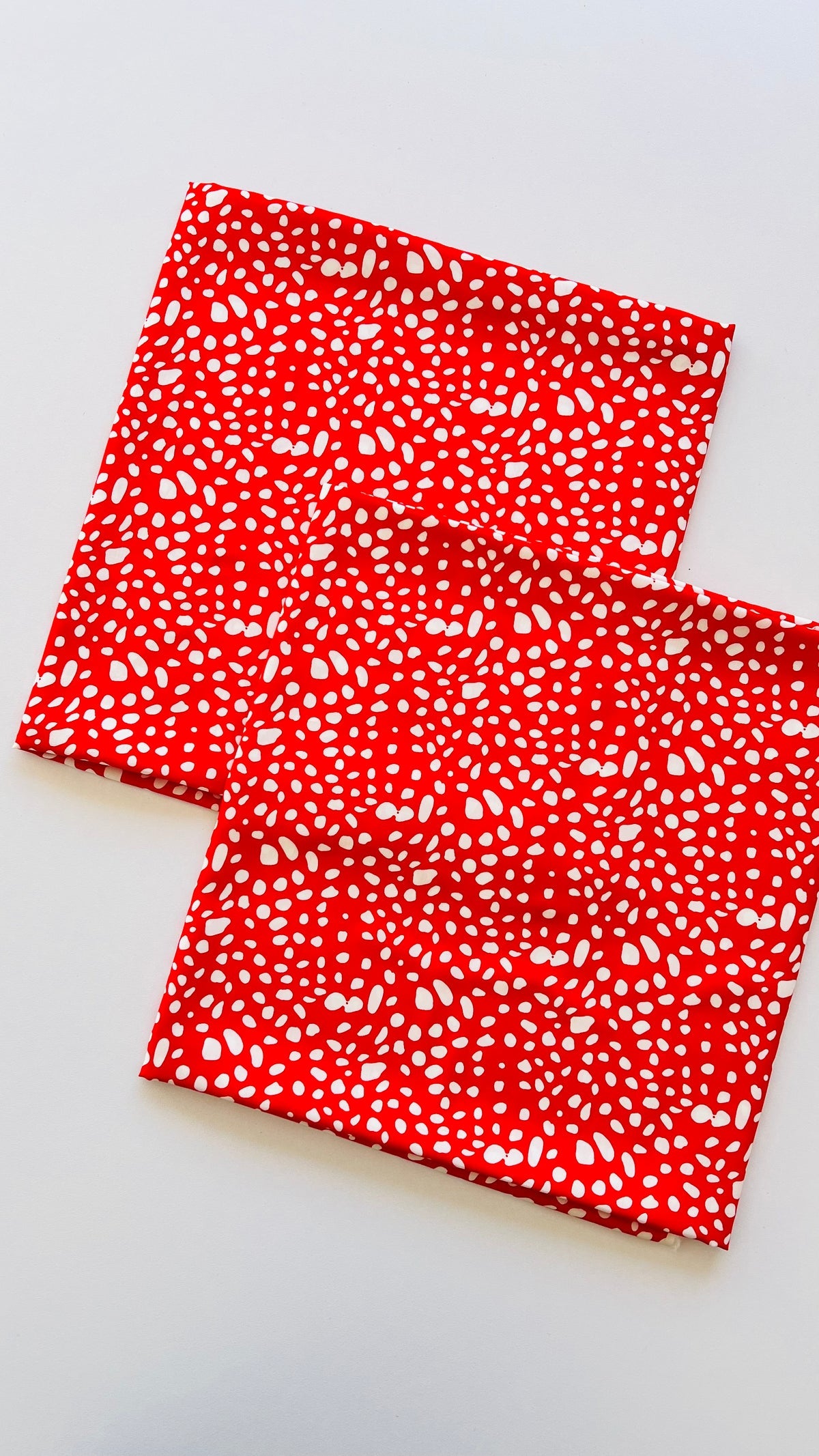 Red Colour Dotted design Linen 2pc Printed Suit