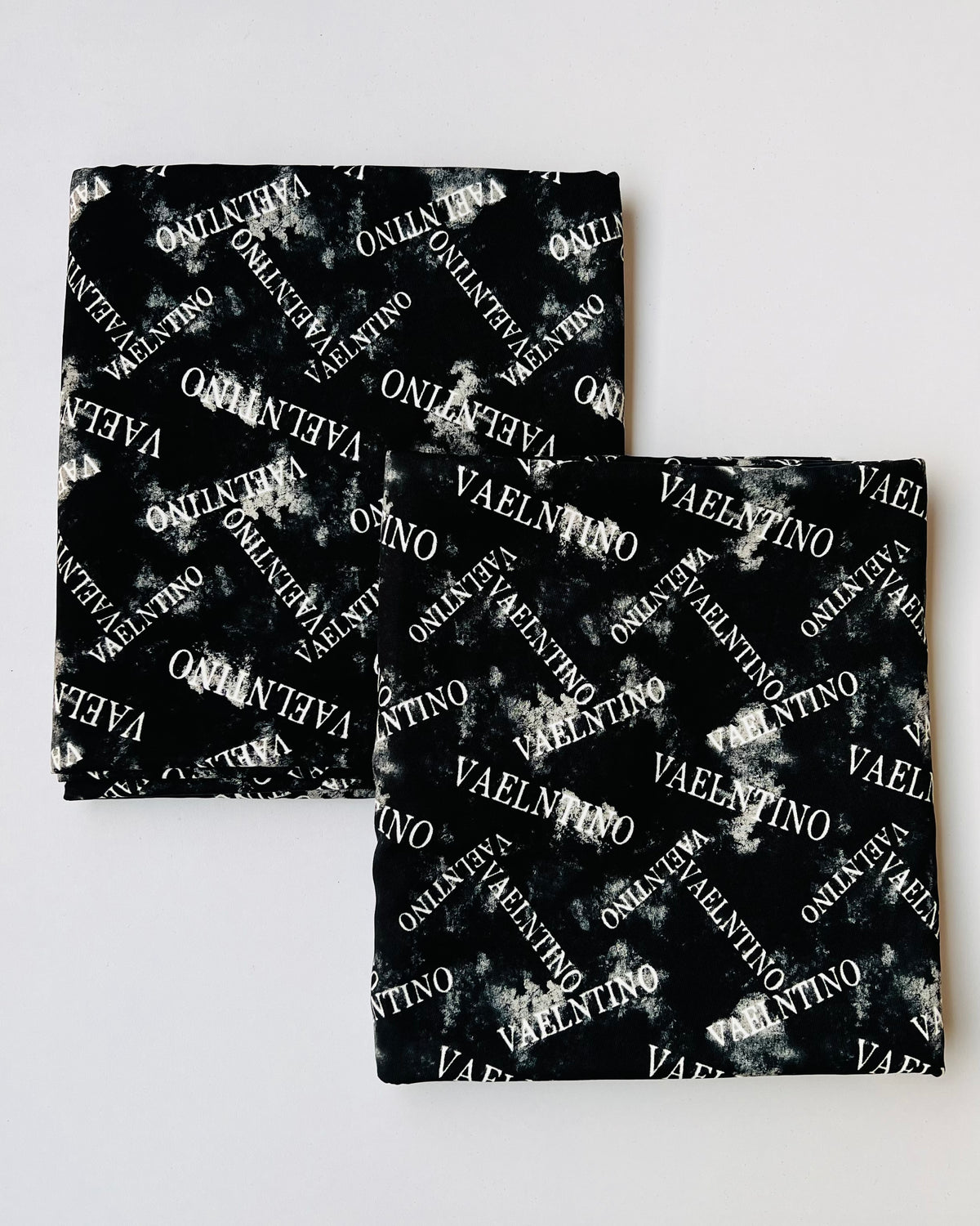 Woolen Courdoroy 2pc Printed Suit