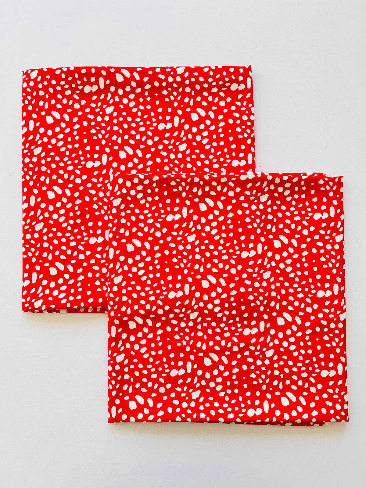 Red Colour Dotted design Linen 2pc Printed Suit